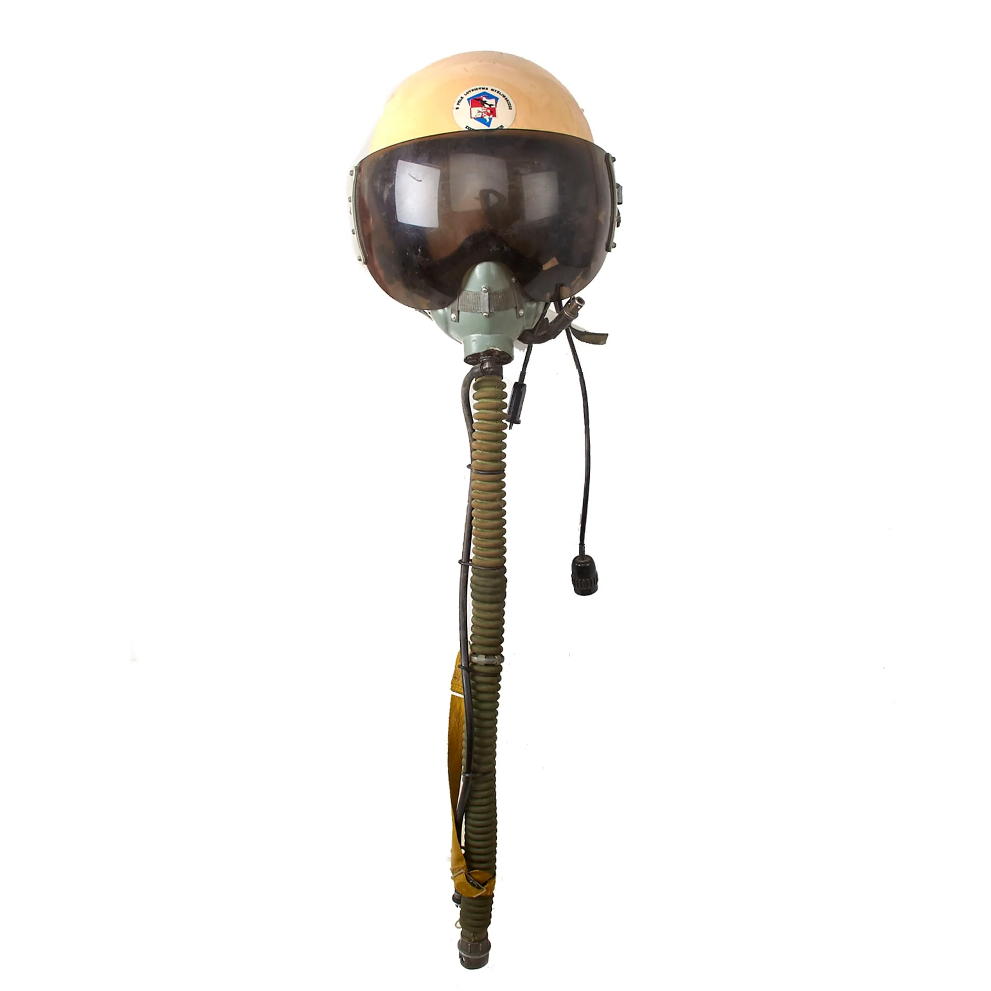 Original Cold War Soviet MIG Jet Fighter Flying Helmet ZSh-5MKV2 with Oxygen Mask & Polish 9th Fighter Aviation Regiment Emblem - Dziadczykowski - Image 4