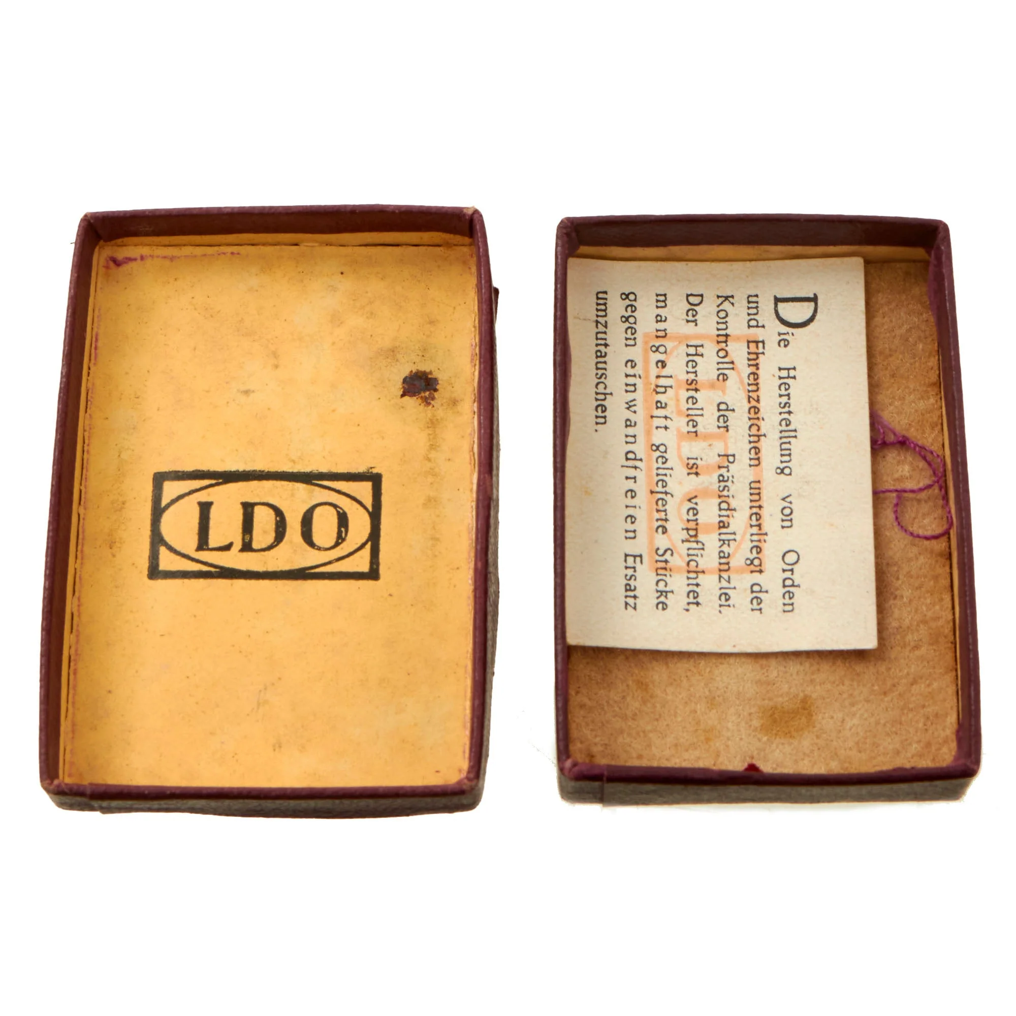 Original German WWII Black 3rd Class Wound Badge by Overhoff & Cie in Original LDO Case Box - Image 2