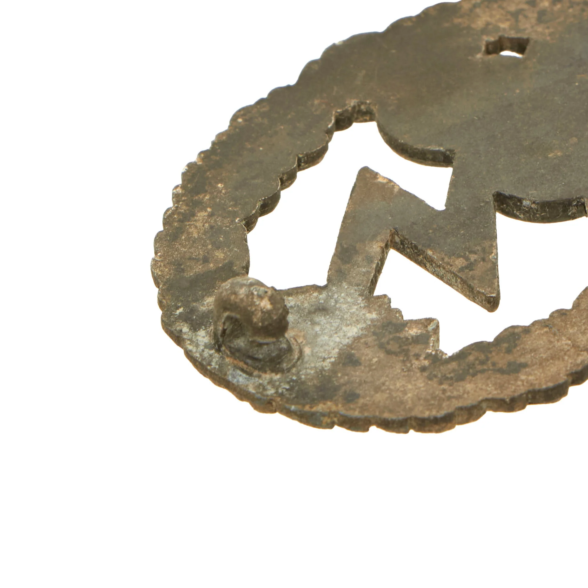 Original German WWII Luftwaffe Ground Assault Badge Attributed to Arno Wallpach of Stuttgart - Erdkampfabzeichen der Luftwaffe - Image 5