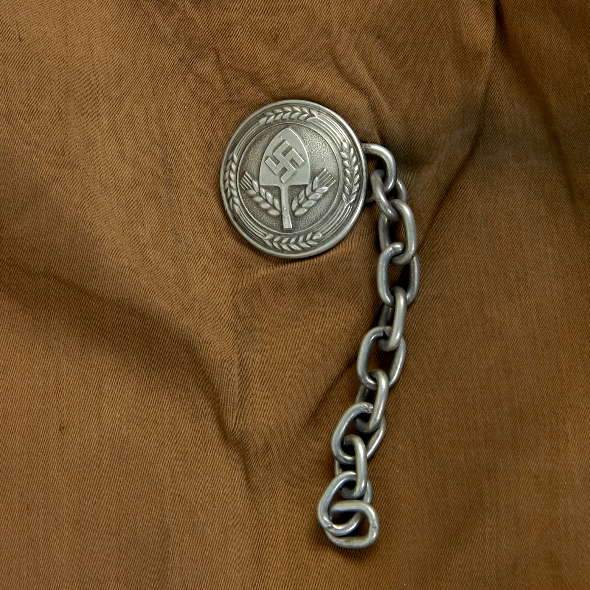 Original German WWII Reichsarbeitsdienst RAD Labor Service Officer's Rubberized Regenumhang Rain Cape with Closure Clasps - Image 3