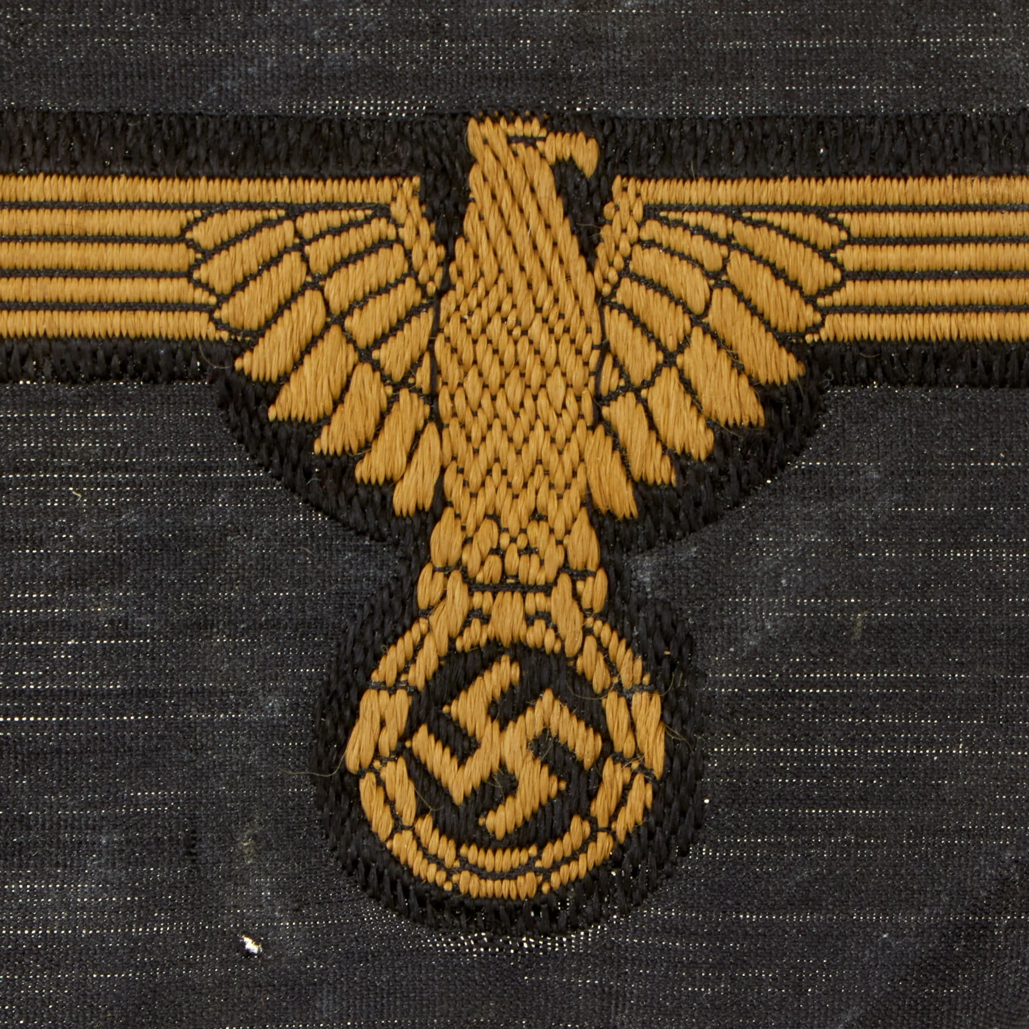 Original German WWII SS BeVo Embroidered Tropical Sleeve Eagle Insignia - Image 3