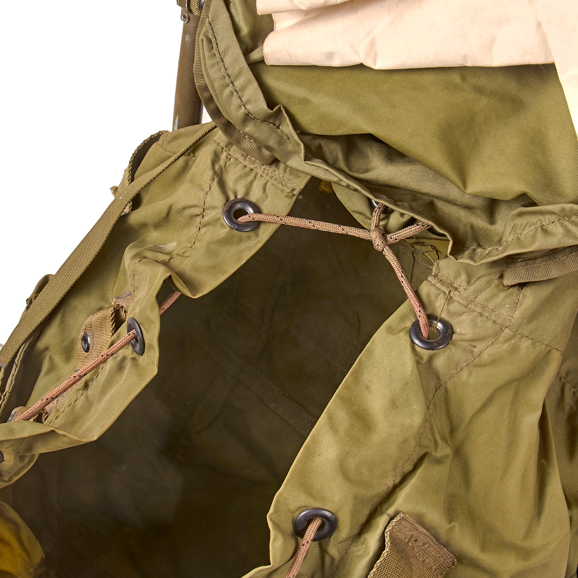 Original U.S. Vietnam War 1966 Model Lightweight Rucksack Frame With 1971-Dated Rucksack - Image 7