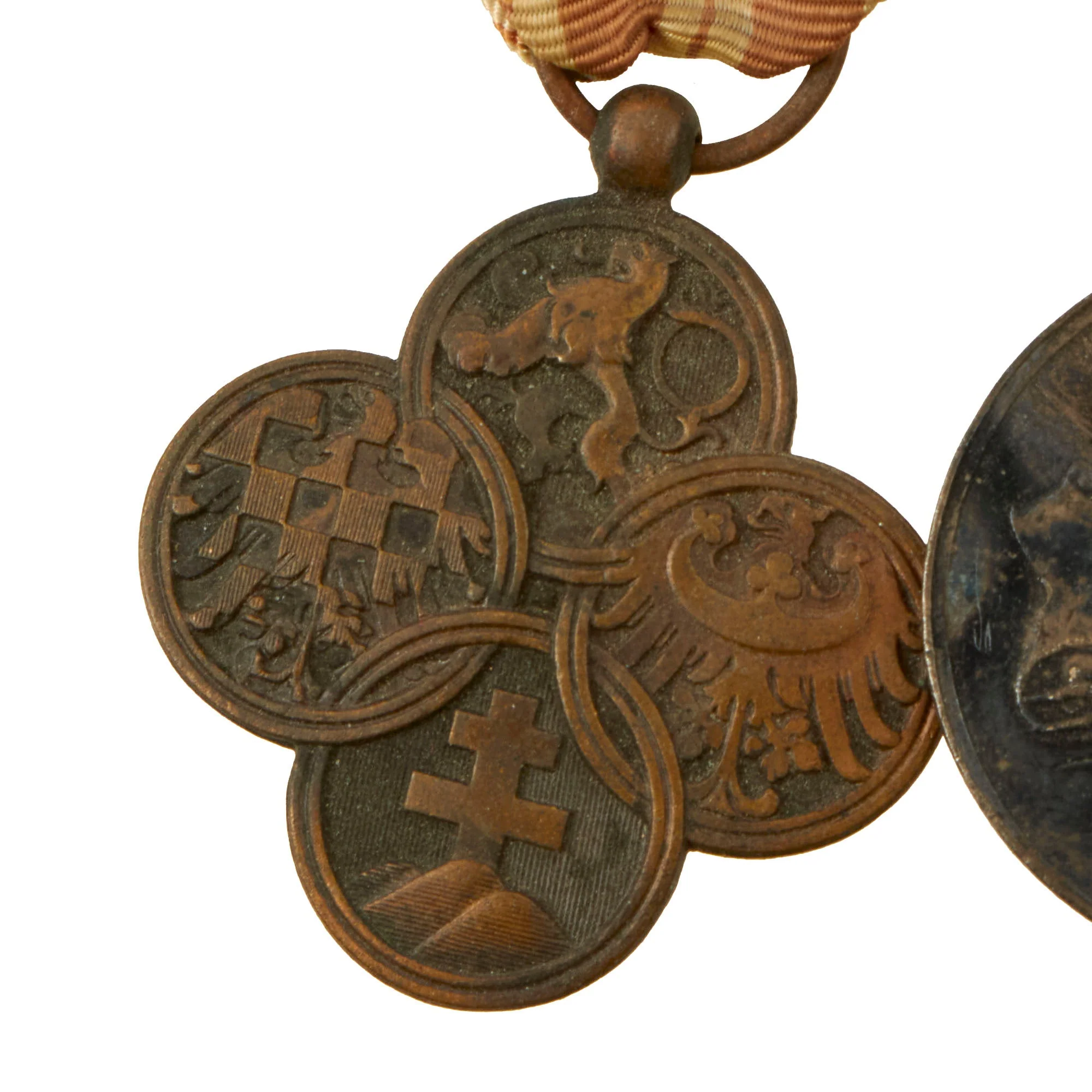 Original Czechoslovakian WWI 5-Place Medal Bar with Czech War Cross & French Awards - Possible Award to Czech Legion - Image 2
