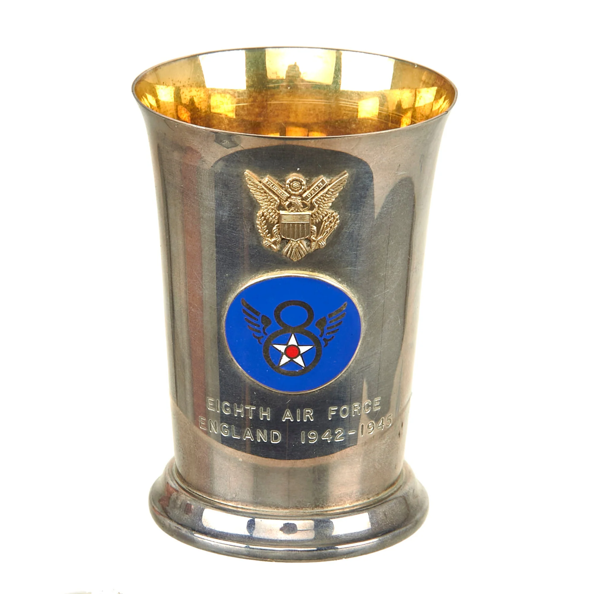 Original U.S. WWII 8th Air Force Silver Presentation Cup with British Hallmarks for 1943 in Original Embossed Silk & Velvet Lined Case - Image 3