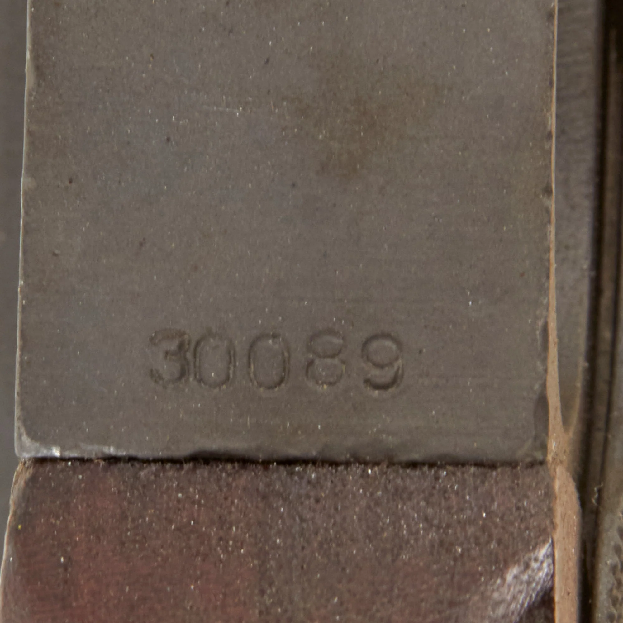 Original U.S. WWII Thompson M1A1 Display Submachine Gun Serial NO. 126104 with Magazine - Original WWII Parts - Image 9