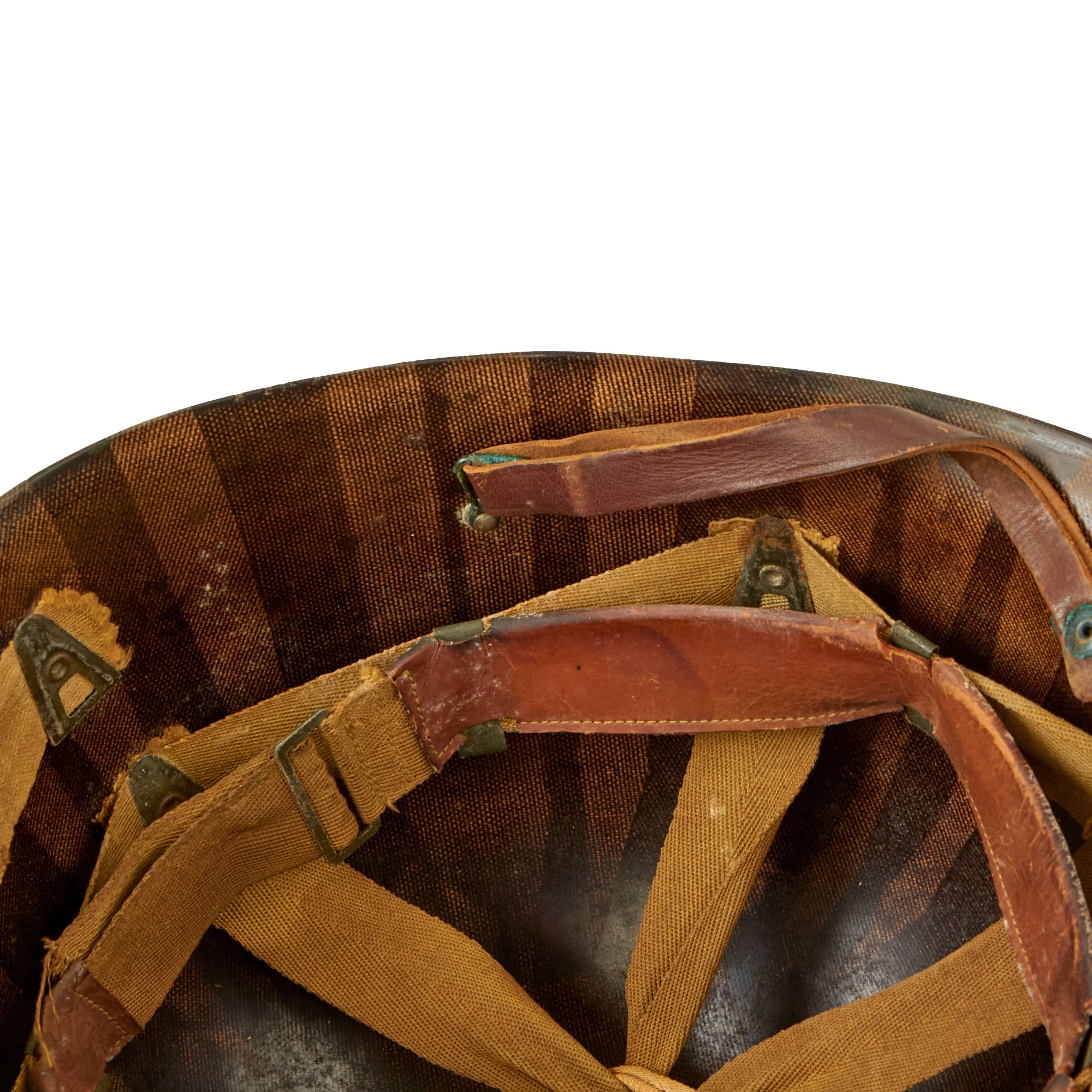 Original WWII U.S. Navy Painted Front Seam Fixed Bale Schlueter M1 Helmet Complete with Matching Firestone Liner - Image 16